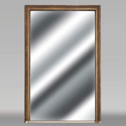 Louis XVI style gilded trumeau, with pearl decoration