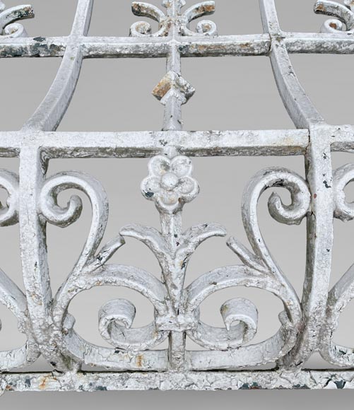 Pair of Cast Iron Balconies, Napoleon III Period Pair of Cast Iron Balconies, Napoleon III Period-2
