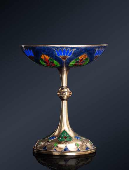 POINT Armand, Chalice-0
