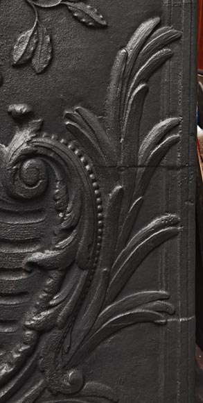  Louis XV period fireplace plaque, decorated with an eagle holding a motto-4