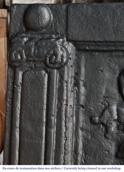 Fireplace plaque decorated with lions and pilasters Fireplace plaque decorated with lions and pilasters-1