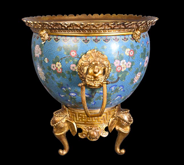 Ferdinand BARBEDIENNE – Japonist cachepot in gilt bronze and cloisonné enamel Ferdinand BARBEDIENNE – Japonist cachepot in gilt bronze and cloisonné enamel-1