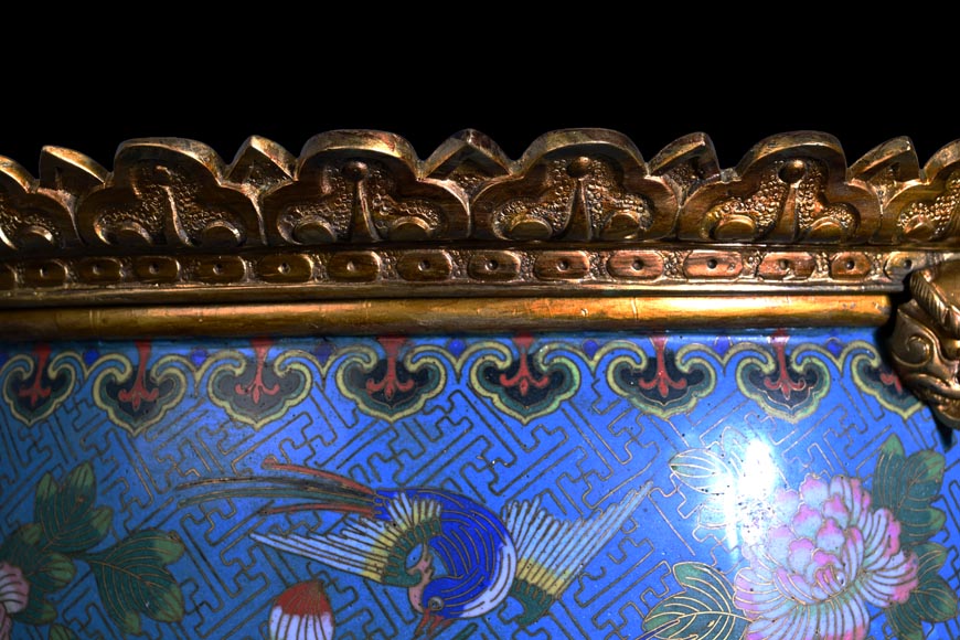 Ferdinand BARBEDIENNE – Japonist cachepot in gilt bronze and cloisonné enamel Ferdinand BARBEDIENNE – Japonist cachepot in gilt bronze and cloisonné enamel-3