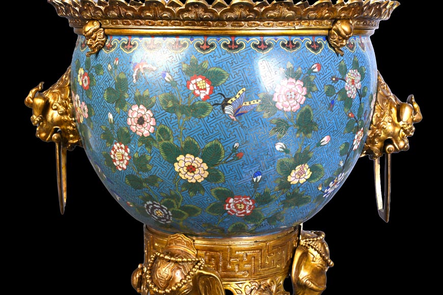 Ferdinand BARBEDIENNE – Japonist cachepot in gilt bronze and cloisonné enamel Ferdinand BARBEDIENNE – Japonist cachepot in gilt bronze and cloisonné enamel-12