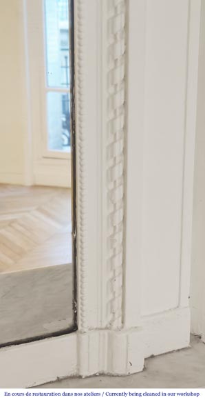 Louis XVI style trumeau decorated with a floral wreath-5