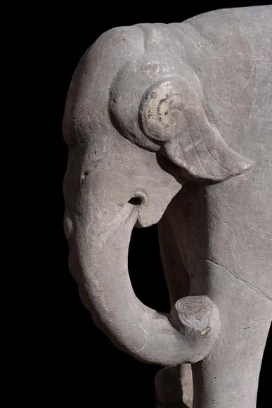 Pair of Vietnamese-style carved stone elephant statues Pair of Vietnamese-style carved stone elephant statues-3