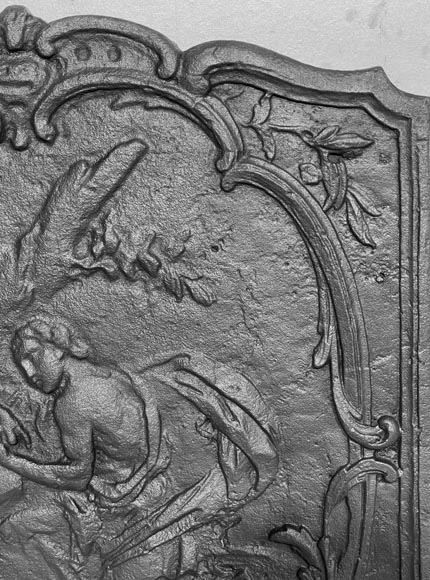 Louis XV style fireplace plaque with a gallant scene-5