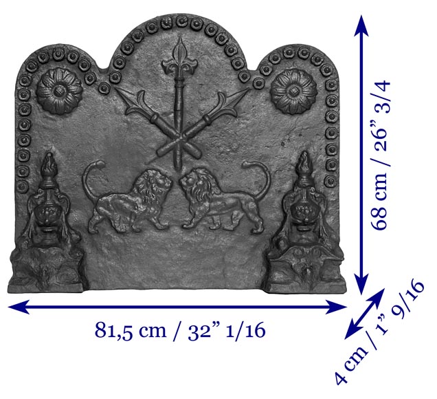 Fireplace backplate decorated with lions and fire pots Fireplace backplate decorated with lions and fire pots-8