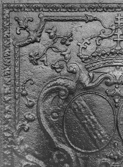 Fireplace plaque with crowned coat of arms-1