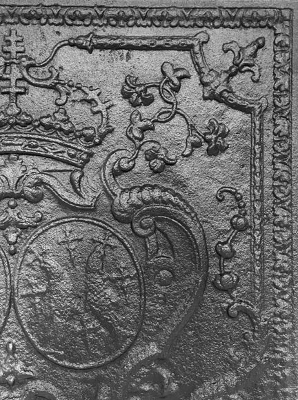 Fireplace plaque with crowned coat of arms-6