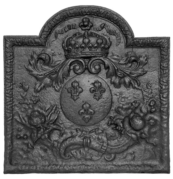 Fireplace plaque with the arms of France and cornucopia-0