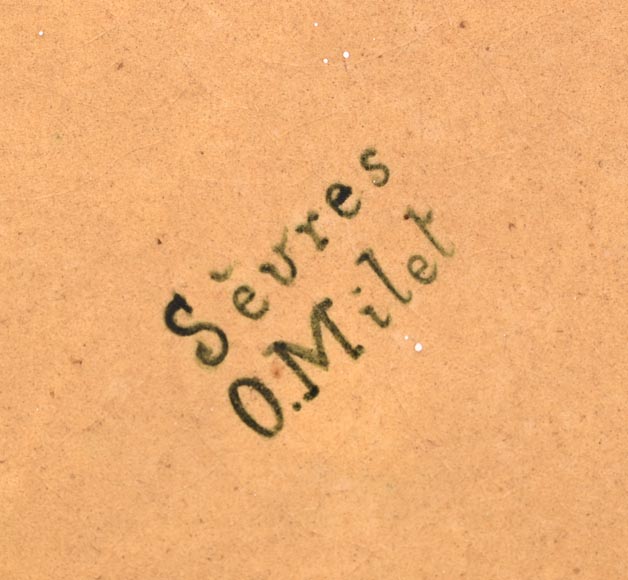 MILET & DIFFLOTH – Ornamental Glazed Ceramic Charger with Wildflower Decor MILET & DIFFLOTH – Ornamental Glazed Ceramic Charger with Wildflower Decor-10