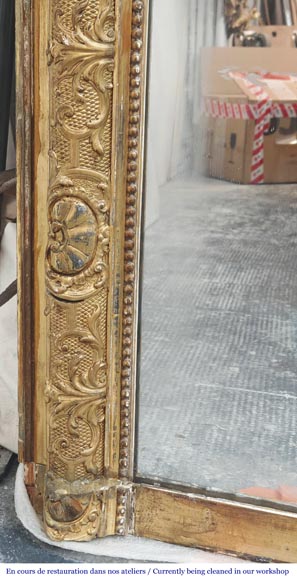 A richly gilded trumeau in the Napoleon III style, decorated with putti-5