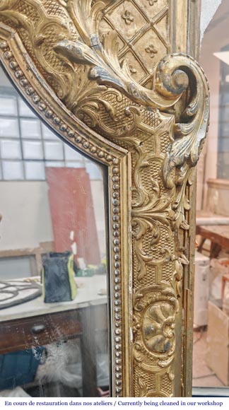 A richly gilded trumeau in the Napoleon III style, decorated with putti-7