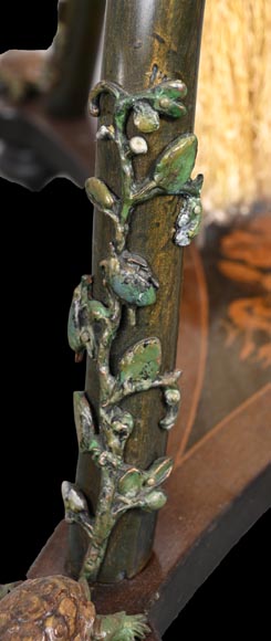 Polylobed work table with insects and butterflies-12