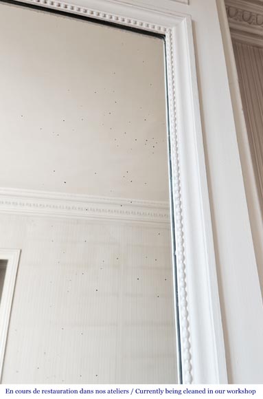 Louis XVI style trumeau with pearl decoration-3