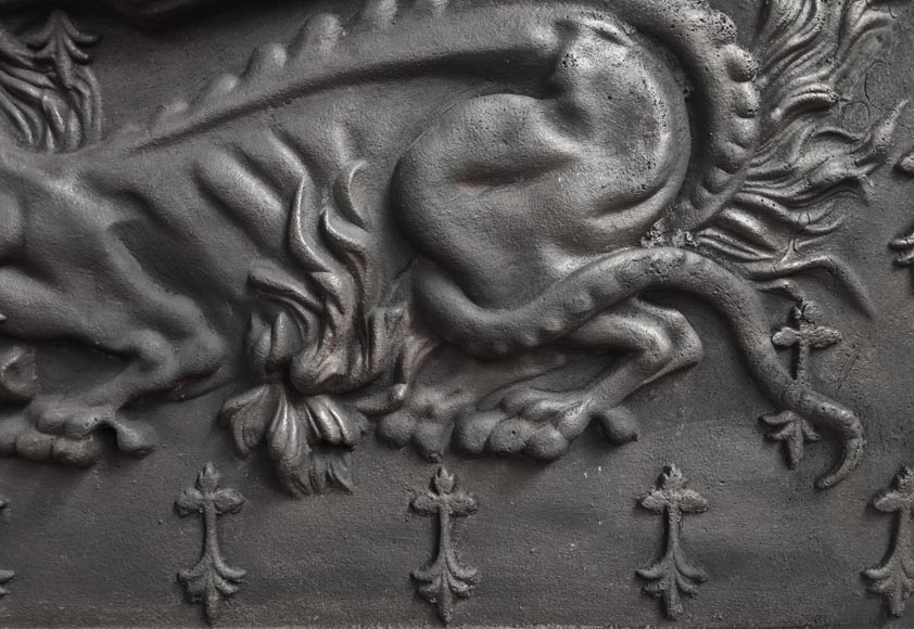 Fireplace plaque with the salamander motif of Francis Ist-3