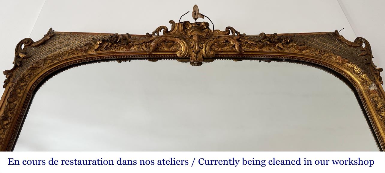 Napoleon III style trumeau decorated with a palmette Napoleon III style trumeau decorated with a palmette-1
