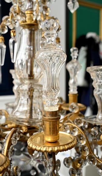 Six-light chandelier in cut crystal and gilt bronze, in the style of the Cristallerie Royale de Champagne de Bayel Six-light chandelier in cut crystal and gilt bronze, in the style of the Cristallerie Royale de Champagne de Bayel-5
