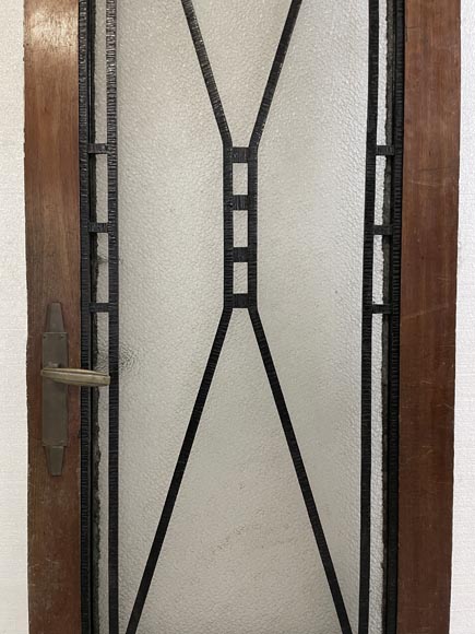 Art Deco interior door in wood and wrought metal, featuring geometric ornamentation and textured glass Art Deco interior door in wood and wrought metal, featuring geometric ornamentation and textured glass-4