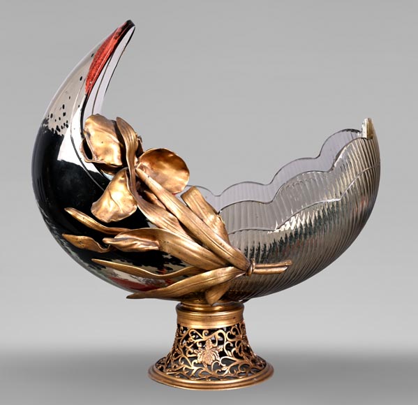 Attributed to L'Escalier de Cristal, François-Eugène Rousseau, and Ernest Léveillé: a Japonist polychrome glass vase encircled by a gilt-bronze iris. Attributed to L'Escalier de Cristal, François-Eugène Rousseau, and Ernest Léveillé: a Japonist polychrome glass vase encircled by a gilt-bronze iris.-0