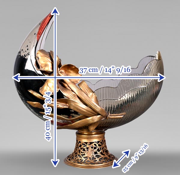 Attributed to L'Escalier de Cristal, François-Eugène Rousseau, and Ernest Léveillé: a Japonist polychrome glass vase encircled by a gilt-bronze iris. Attributed to L'Escalier de Cristal, François-Eugène Rousseau, and Ernest Léveillé: a Japonist polychrome glass vase encircled by a gilt-bronze iris.-13