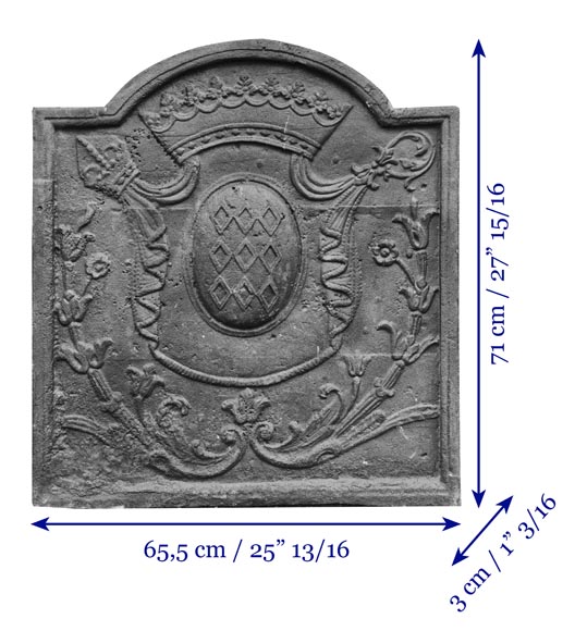 Fireback with geometric coat of arms-10