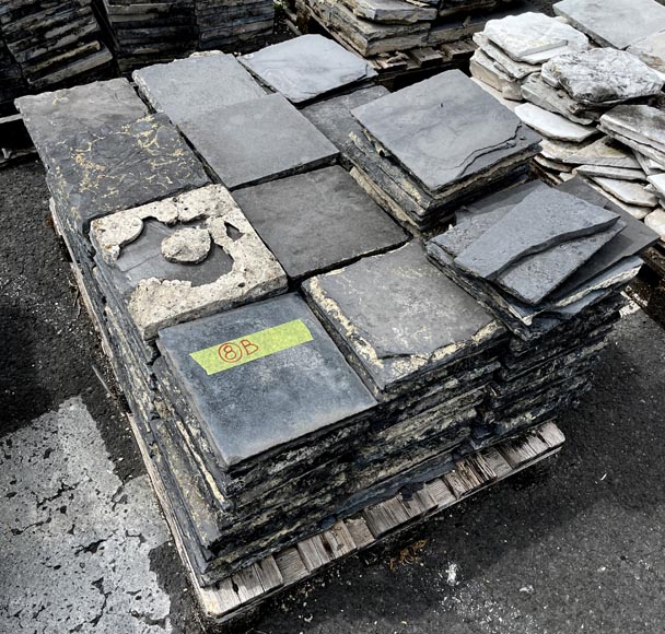 Very large set of approximately 100 m² of antique Belgian bluestone floor tiles Very large set of approximately 100 m² of antique Belgian bluestone floor tiles-8