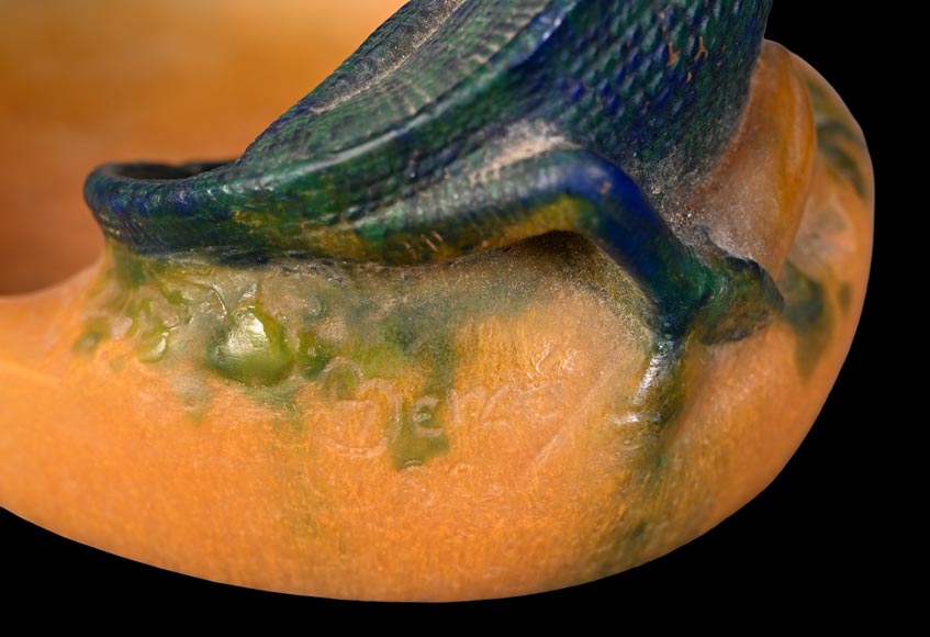 WALTER Amalric & BERGÉ Henri — Pâte de verre dish with chameleon-12