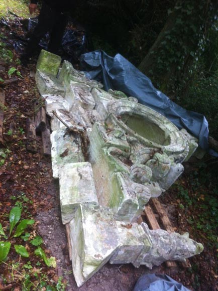 Rare antique pediment with clock coming from the Chateau of La Garcillière in Talmont Saint Hilaire-1