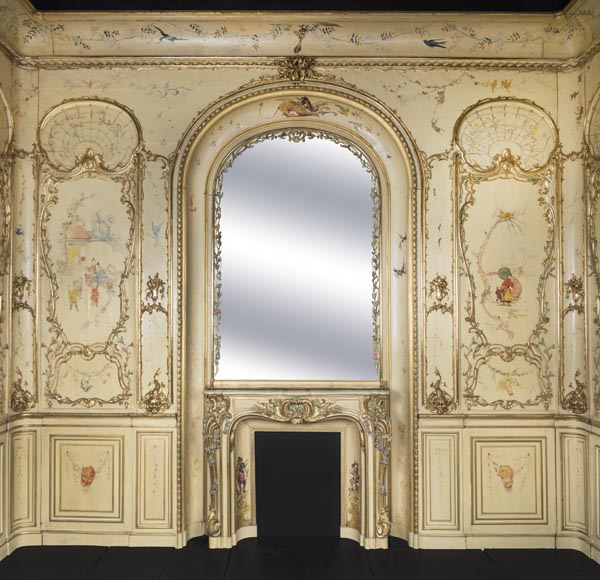 Panelled room with fine chinoiserie decoration from the Villa Les Cèdres,  King Leopold II’s residence  in Saint-Jean-Cap-Ferrat, Côte d’Azur