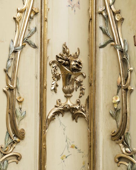 Panelled room with fine chinoiserie decoration from the Villa Les Cèdres,  King Leopold II’s residence  in Saint-Jean-Cap-Ferrat, Côte d’Azur-2