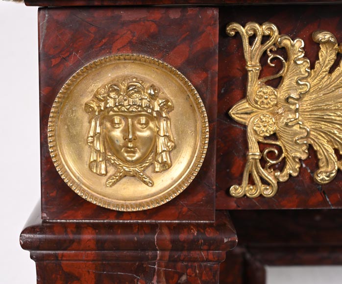 Empire Fireplace in Griotte Red Marble with Gilt Bronze Empire Fireplace in Griotte Red Marble with Gilt Bronze-4