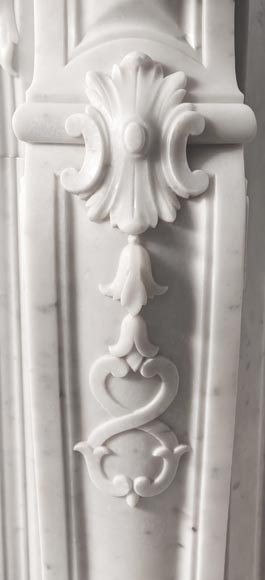 Richly decorated Louis XV style Carrara marble fireplace Richly decorated Louis XV style Carrara marble fireplace-12