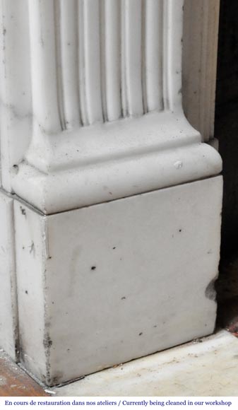 Louis XVI style fireplace in semi-statuary Carrara marble, decorated with a sunflower Louis XVI style fireplace in semi-statuary Carrara marble, decorated with a sunflower-6