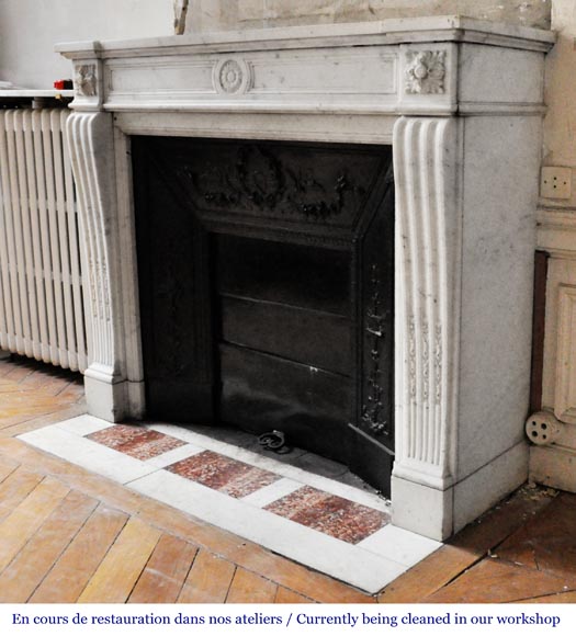 Louis XVI style fireplace in semi-statuary Carrara marble, decorated with a sunflower Louis XVI style fireplace in semi-statuary Carrara marble, decorated with a sunflower-7