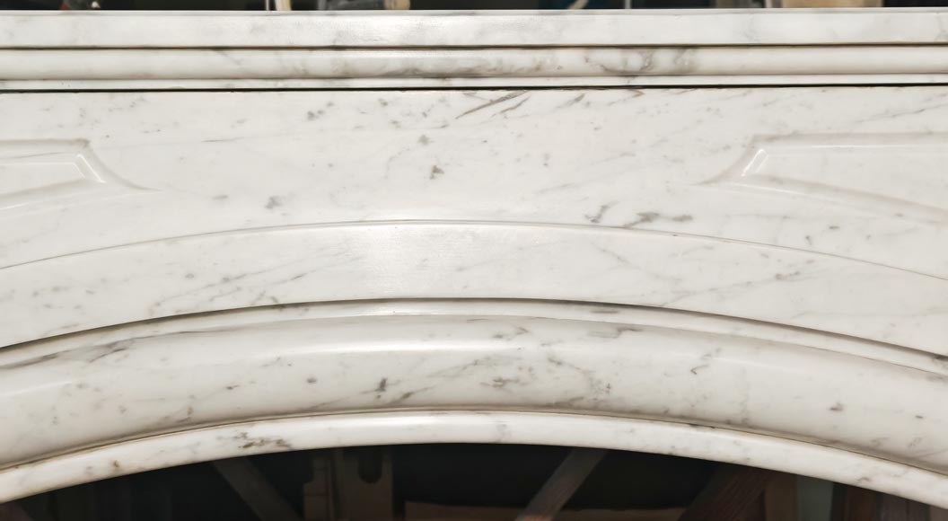 Louis XIV-style fireplace in Carrara marble with a rounded molding (boudin) Louis XIV-style fireplace in Carrara marble with a rounded molding (boudin)-1