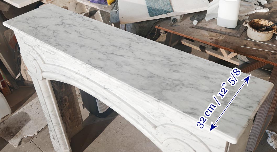 Louis XIV-style fireplace in Carrara marble with a rounded molding (boudin) Louis XIV-style fireplace in Carrara marble with a rounded molding (boudin)-9