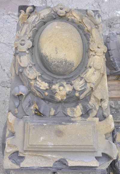 Series of sculpted face and decorative elements in Sun stone of the Ardennes, late 19th century-12