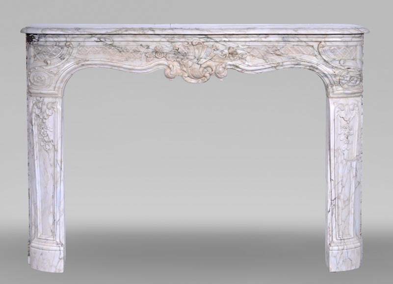 Louis XV period fireplace in Calacatta marble with finely carved entablature, 18th century-0