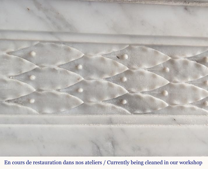 Louis XVI style mantel in Carrara marble decorated with a holly frieze-3