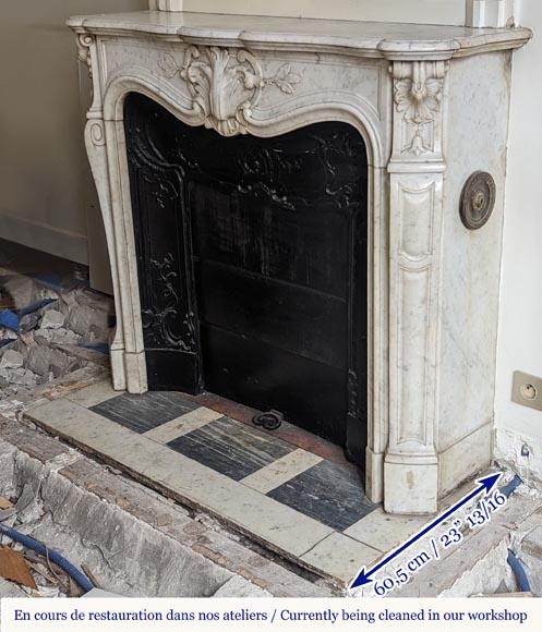 Louis XV style mantel in Carrara marble adorned with palmettes-7