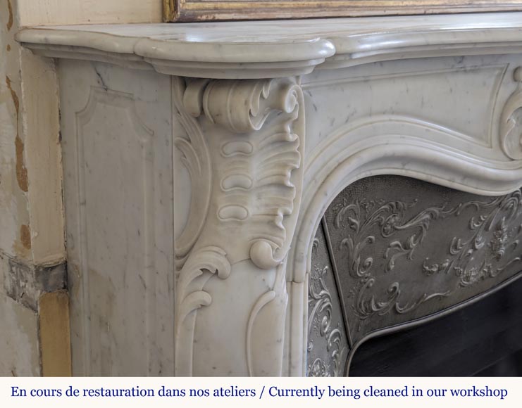 Louis XV style mantel in Carrara marble-5