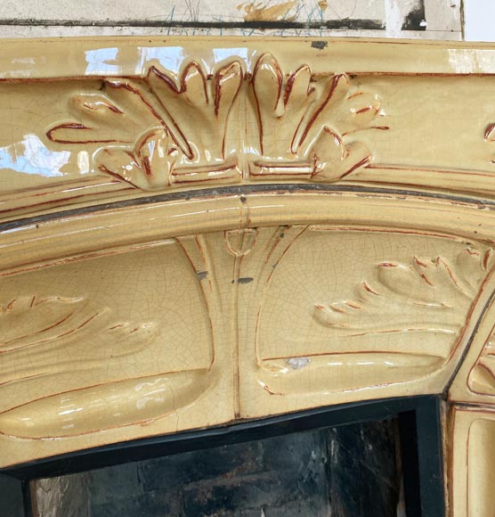 Louis Majorelle (design attributed to), Yellow Art Nouveau mantelpiece with sunflowers-2