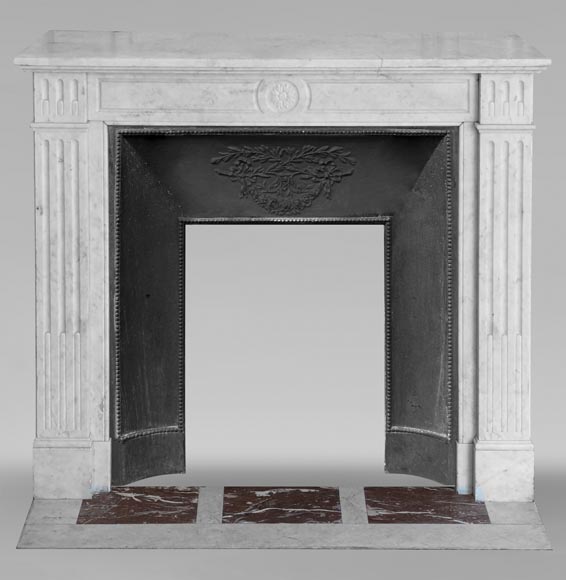 Louis XVI style mantel in Carrara marble adorned with a sunflower-0