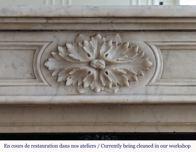 Louis XVI style mantel in Carrara marble adorned with an acanthus leaf-1