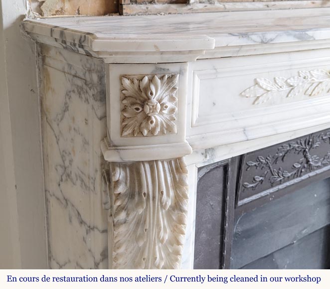 Louis XVI style curved mantel in Arabescato marble -3