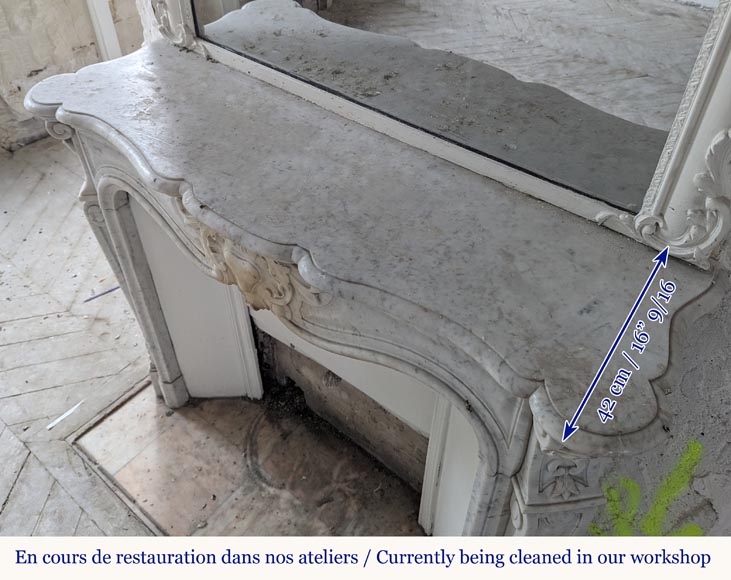 Louis XV style mantel in Carrara marble-8