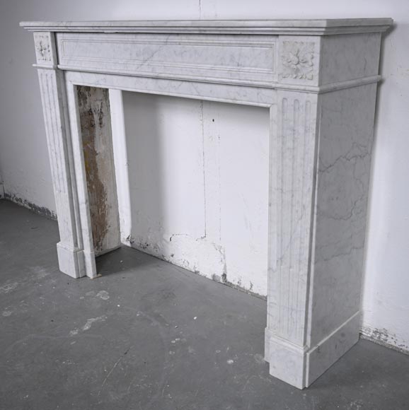 Louis XVI mantel in Carrara marble-5