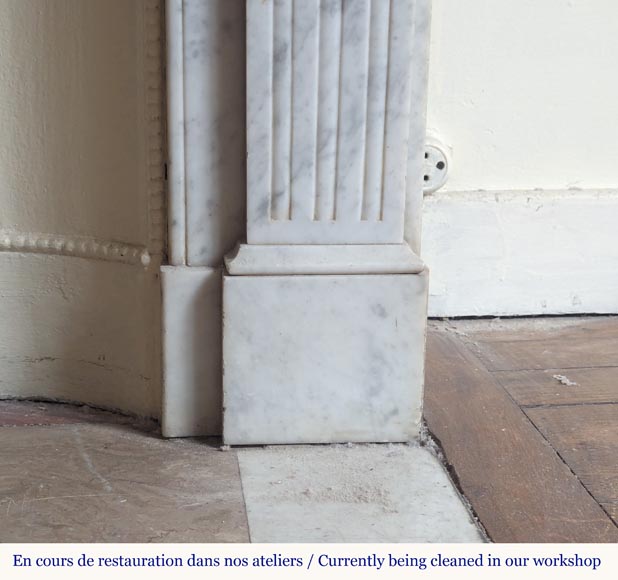 Louis XVI style mantel in Carrara marble adorned with a sunflower flower-7